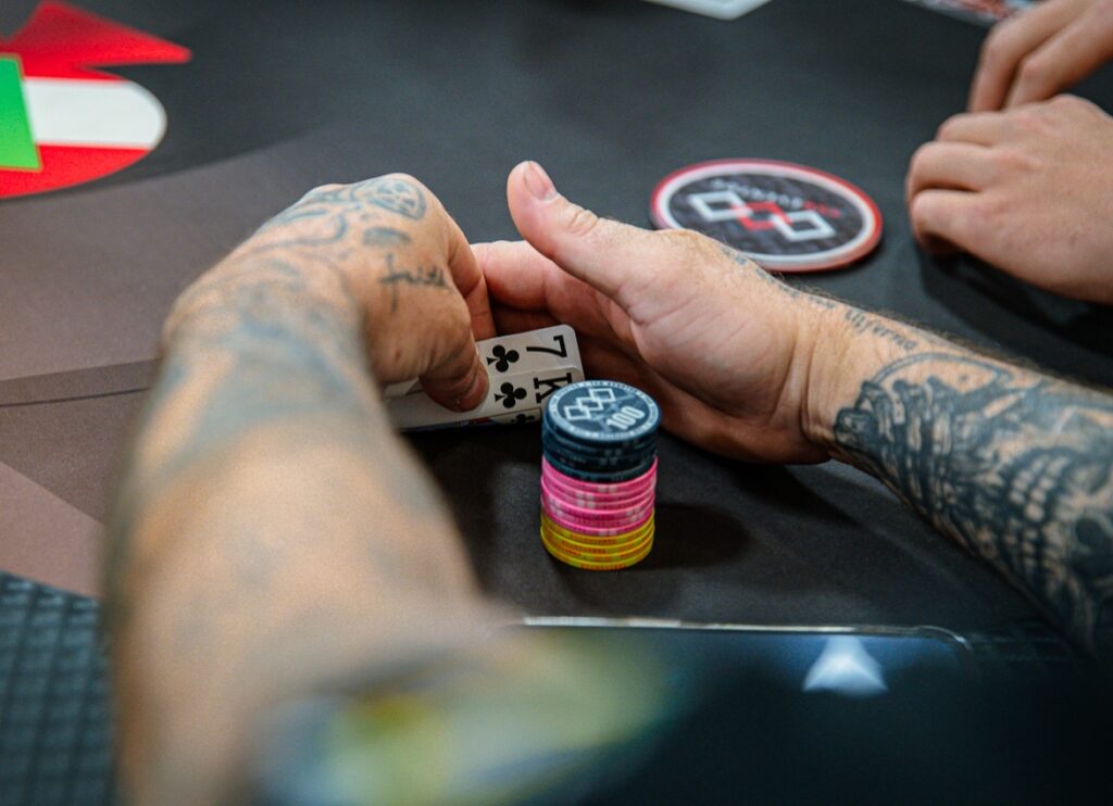 Guia para iniciantes de poker